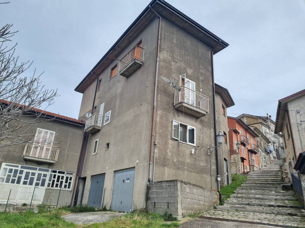Appartamento a Manocalzati in via Lammia 26 - Foto 2