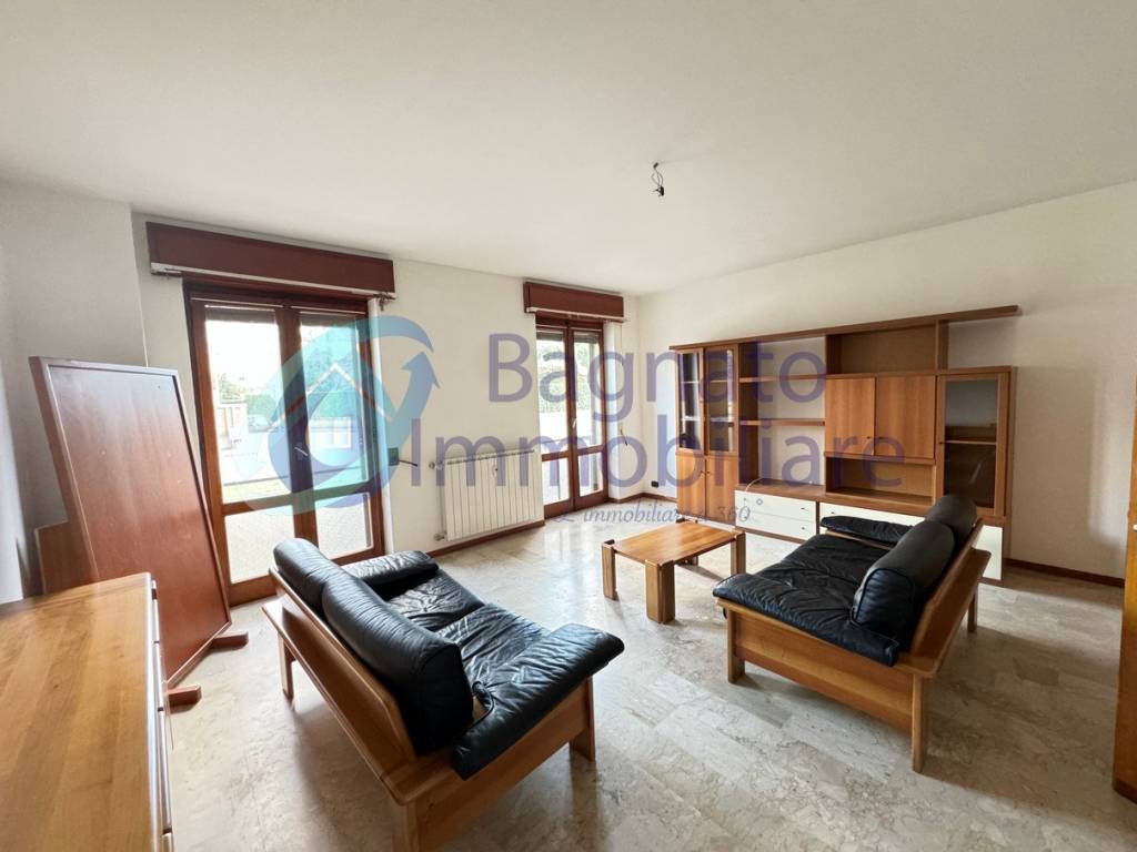 Appartamento a Novara in Viale Papa Giovanni XXIII, 52 - Foto 4
