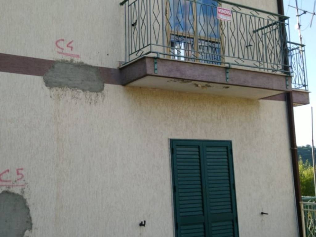 Villa a Laurenzana in Contrada Cretaccio - Foto 2