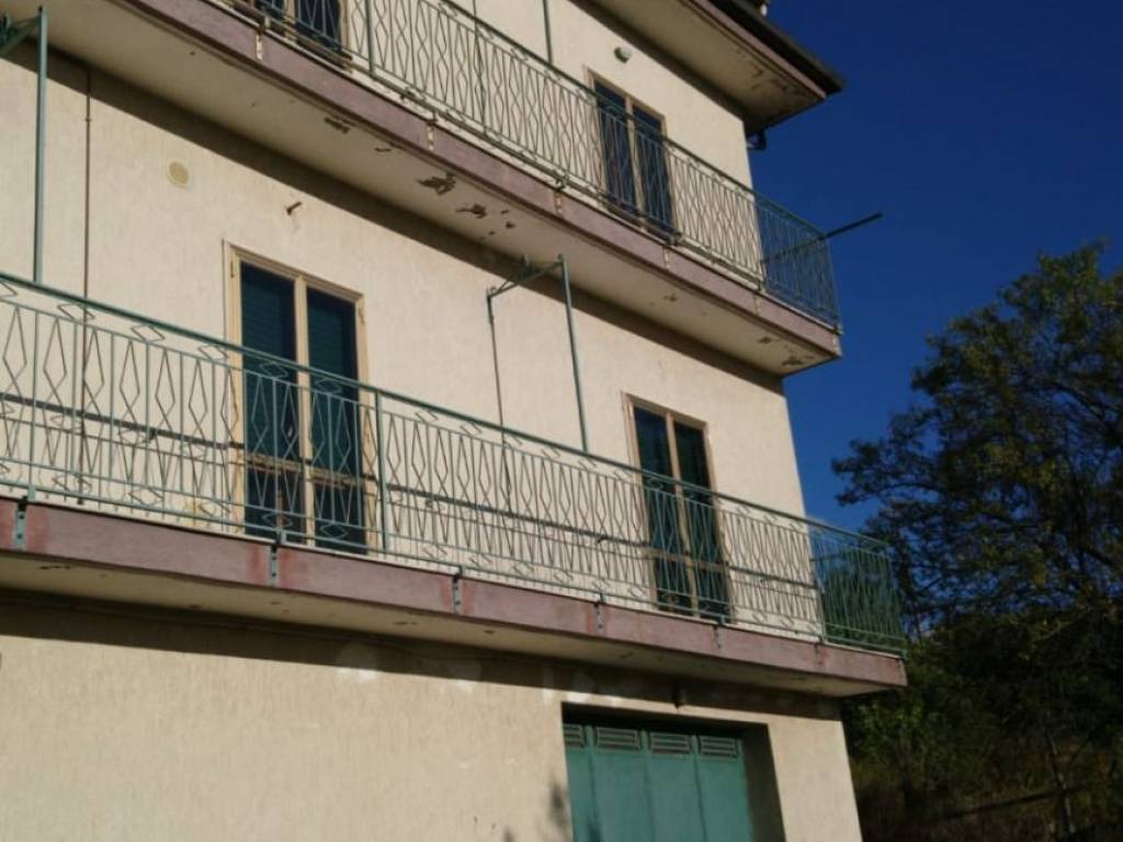 Villa a Laurenzana in Contrada Cretaccio - Foto 5