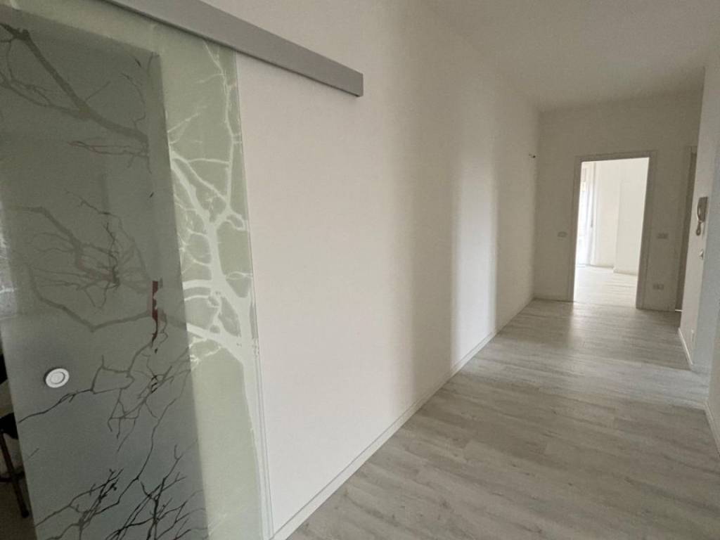 Appartamento a Arcore in Via Ferruccio Gilera, 8 - Foto 2