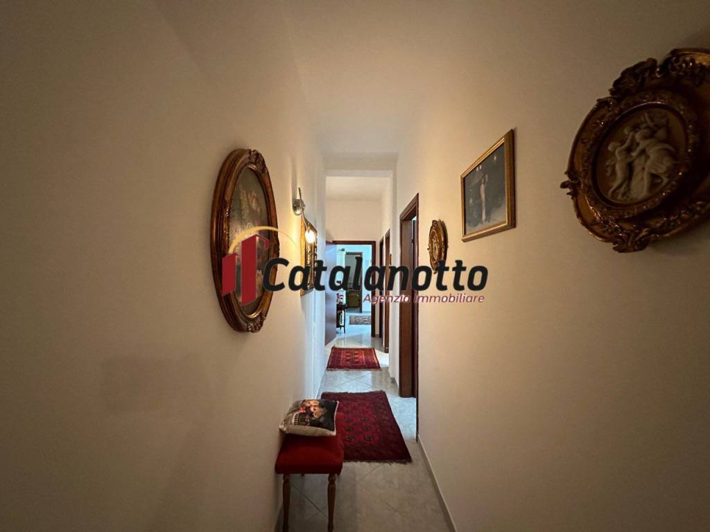 Appartamento a Castelvetrano in Via Domenico Amato - Foto 4
