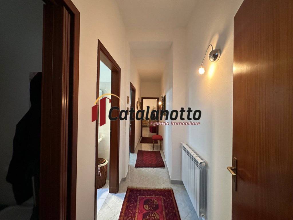 Appartamento a Castelvetrano in Via Domenico Amato - Foto 5