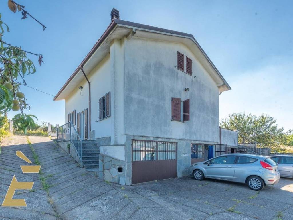 Villa a Pecetto di valenza in STRADA MOLINA, 65 - Foto 2