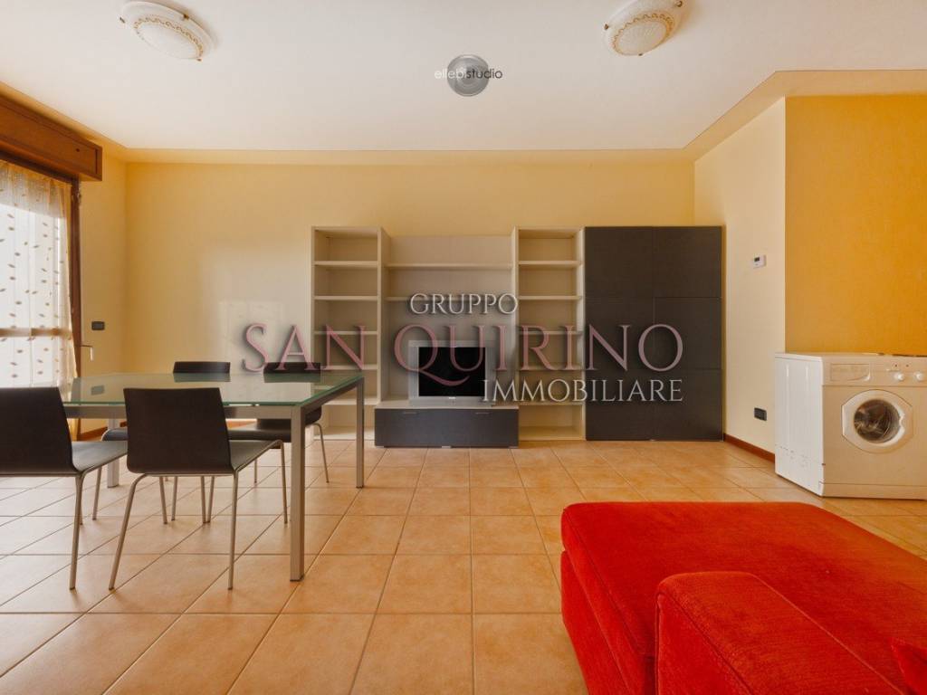 Appartamento a Mirandola in Via Koki Fregni, 12 - Foto 2