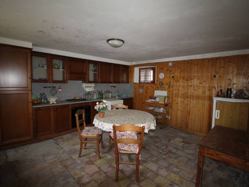 Villa a Rive d'arcano in Via Viotta, 13 - Foto 4