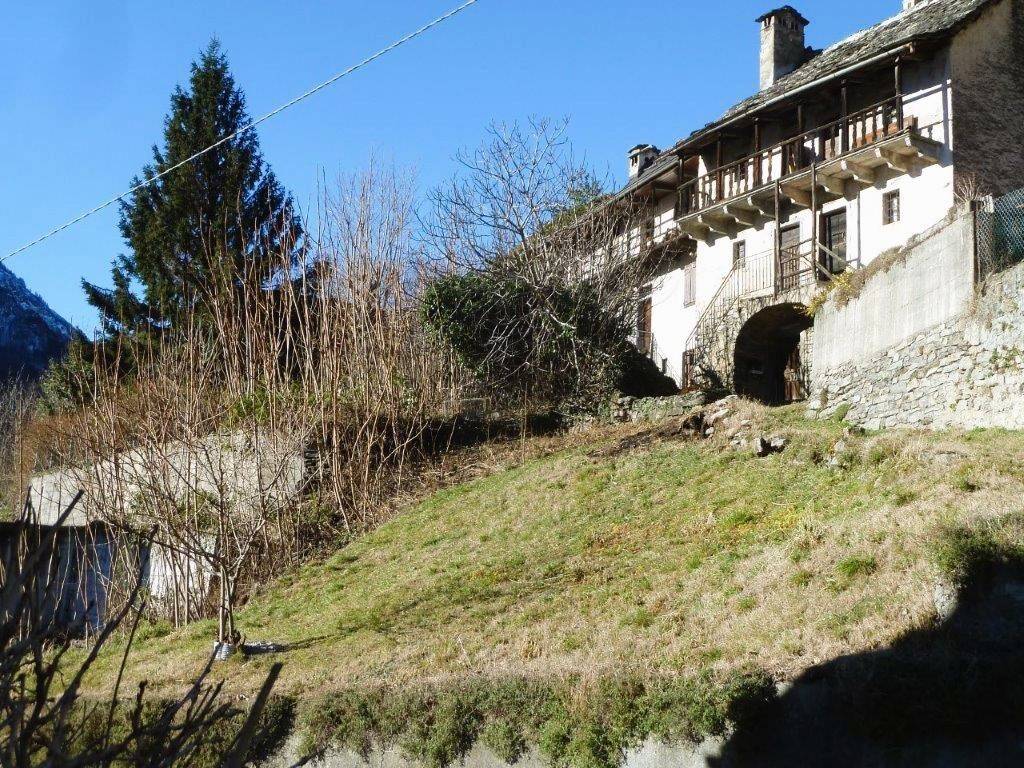 Rustico / casale a Varzo in Località Piaggio, - - Foto 3