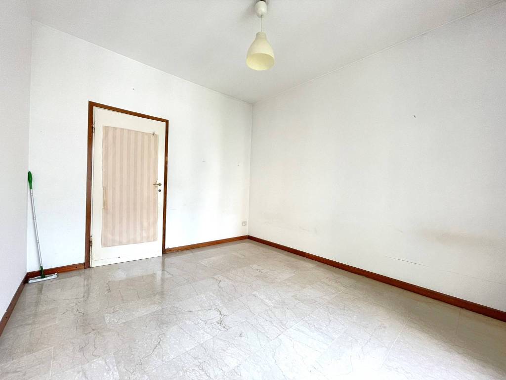 Appartamento a Milano in Via Antonio Panizzi - Foto 2