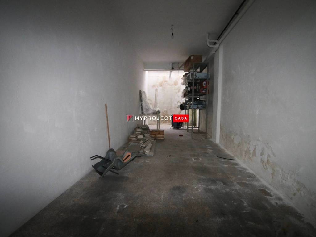 Box / garage a Martina franca in Via Antonio Micoli, 9 - Foto 4