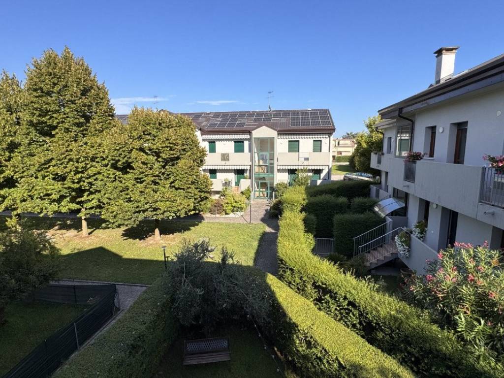 Appartamento a Noventa padovana in Noventa Padovana Via Tazzoli 35 - Foto 2