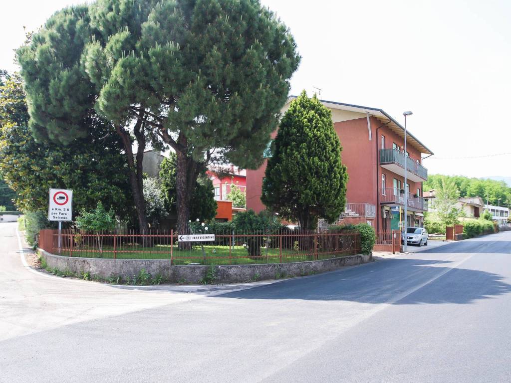 Palazzo / stabile a Fara vicentino in Via Micheloni, 2 - Foto 3