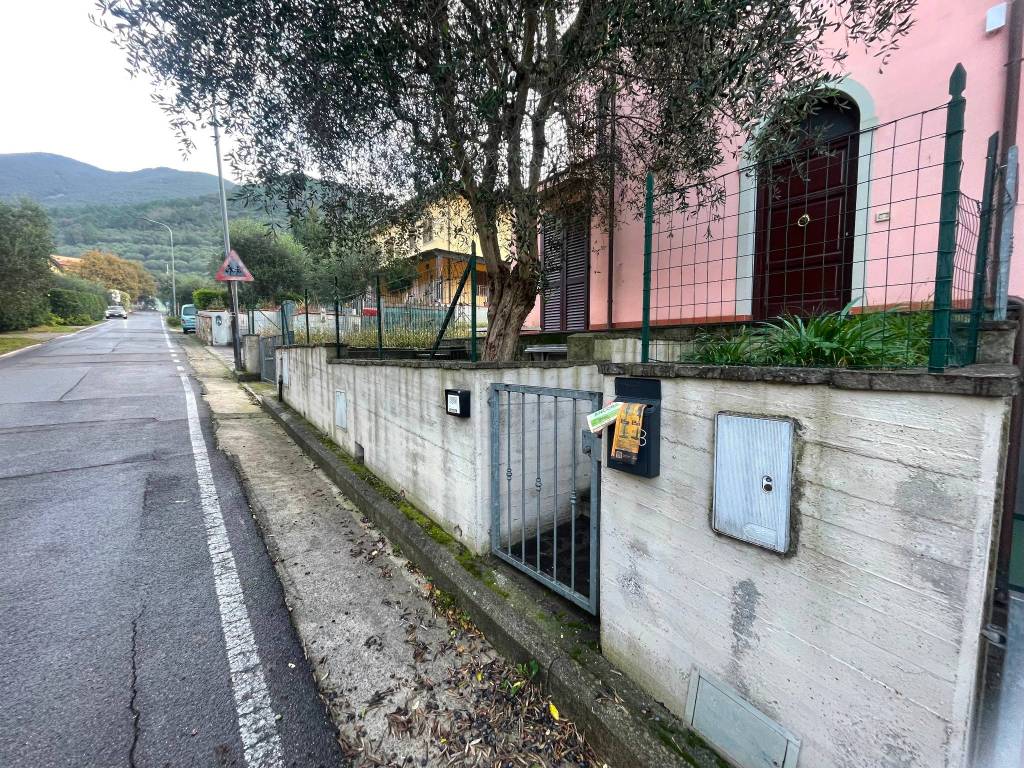 Villa a San giuliano terme in Via 25 Aprile - Foto 4