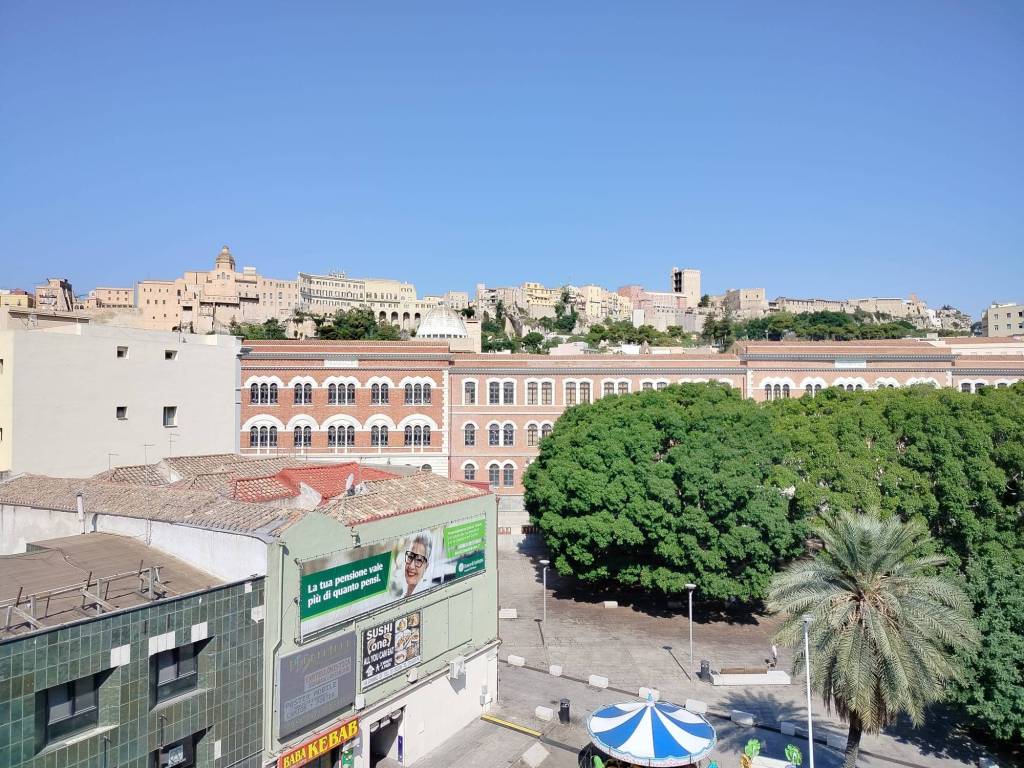Appartamento a Cagliari in Via Sidney Sonnino - Foto 2