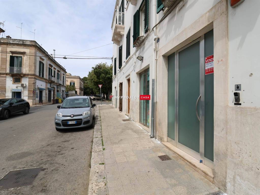 Immobile a Martina franca in Via Francesco Albanese, 9 - Foto 3