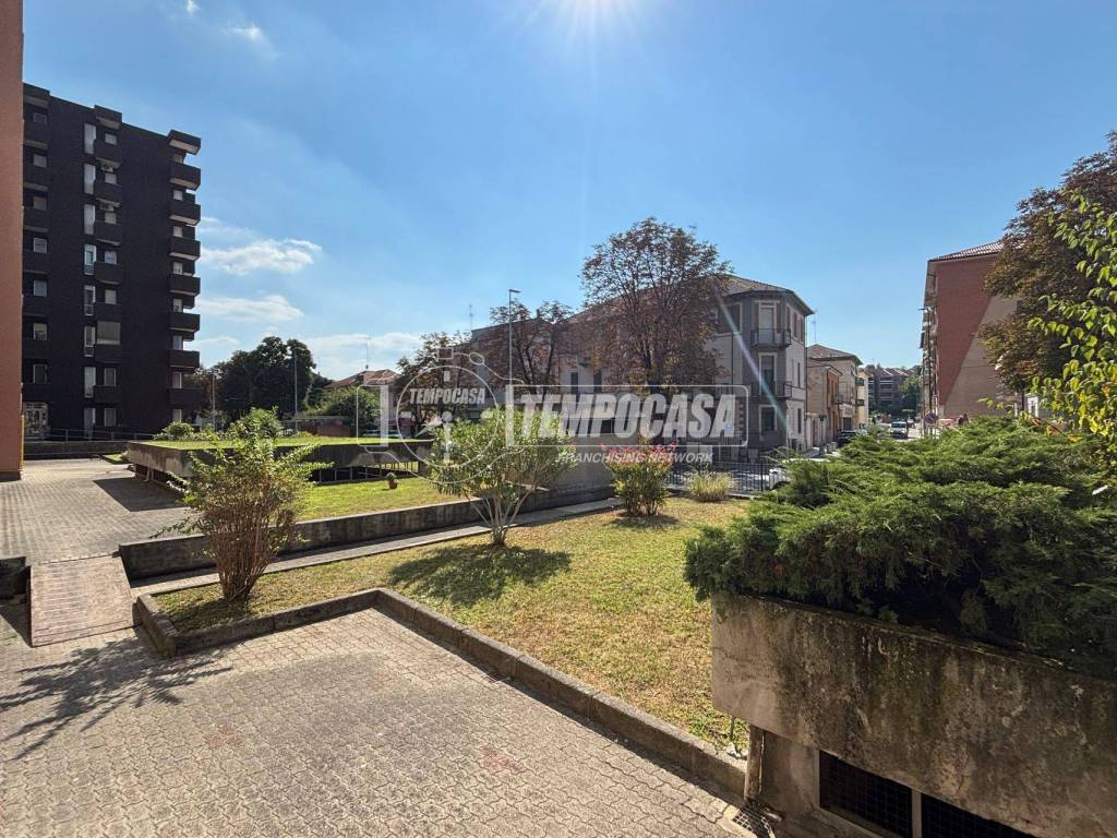 Appartamento a Casale monferrato in Viale Ottavio Marchino - Foto 5