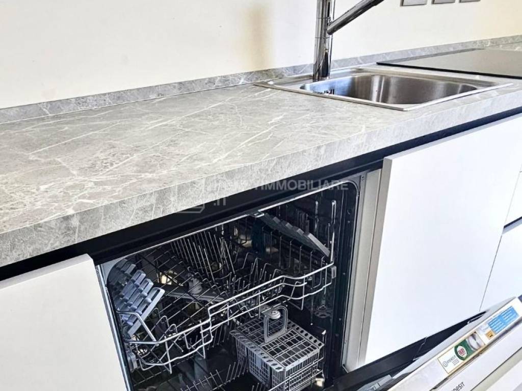 Appartamento a Parma in Piazza Mario Monguidi, 21 - Foto 5