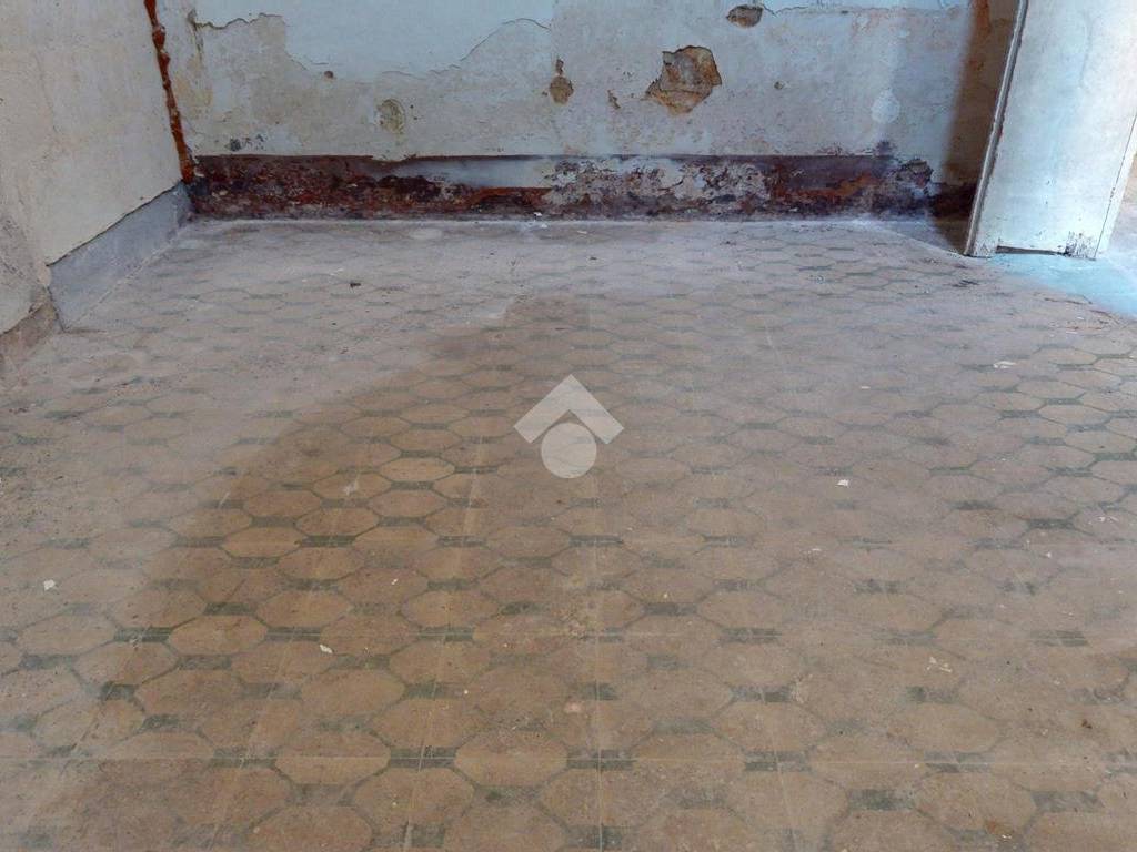 Casa indipendente a Francavilla fontana in Via Notarlongo - Foto 4