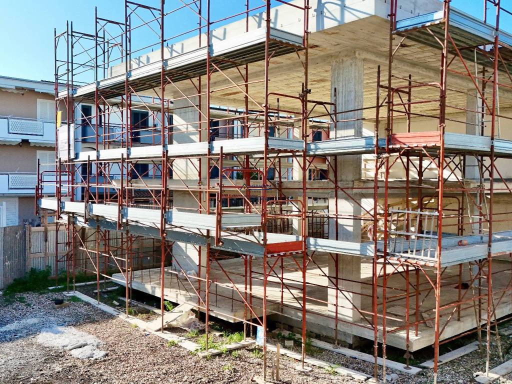 Villa a Parete in Via Sandro Pertini - Foto 3