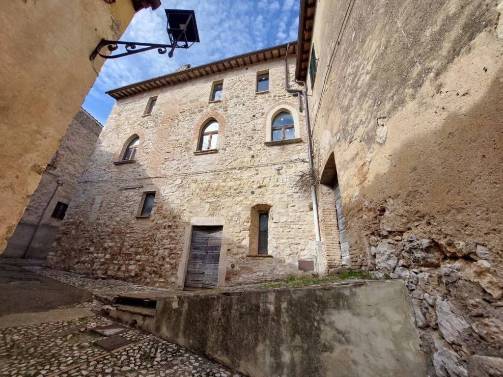 Appartamento a Amelia in Via Rimembranze, 28 - Foto 2