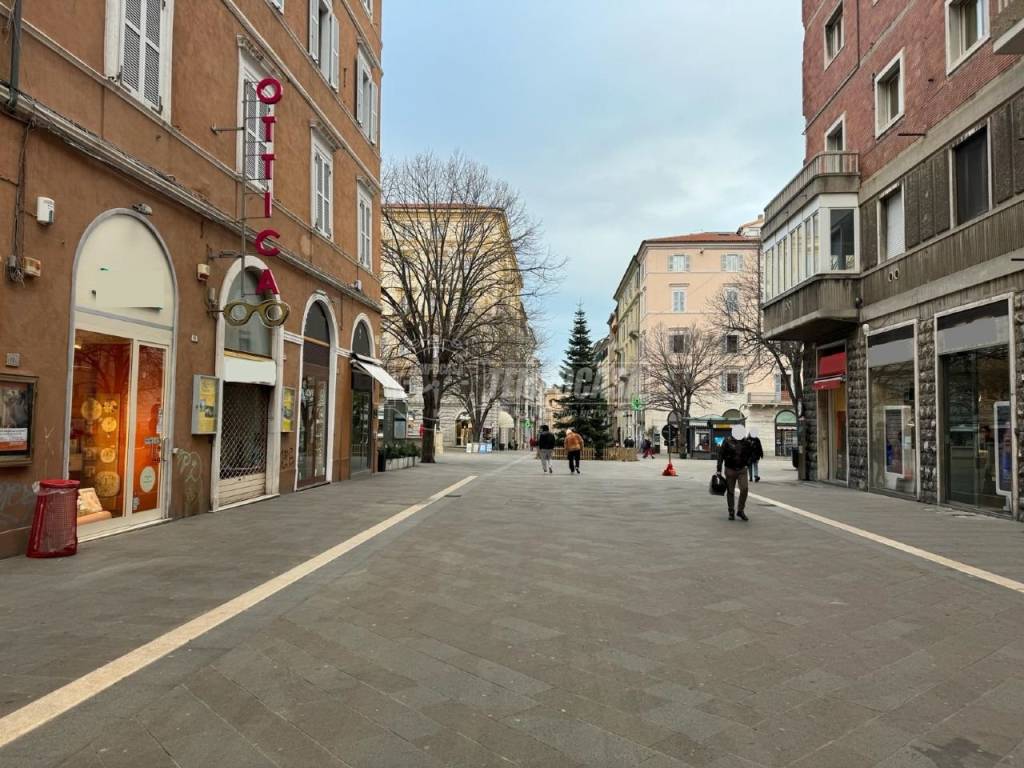 Immobile a Ancona in Corso Giuseppe Garibaldi - Foto 3