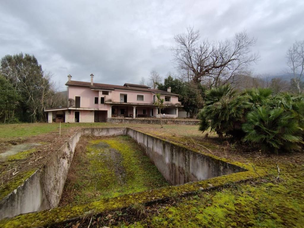 Villa a Cassino in Via Capo d'Acqua - Foto 3