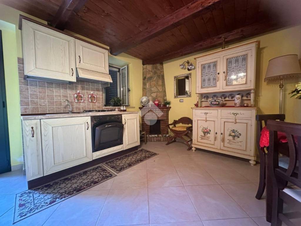 Appartamento a Trebisacce in VIA LARGO TORRETTA - Foto 5
