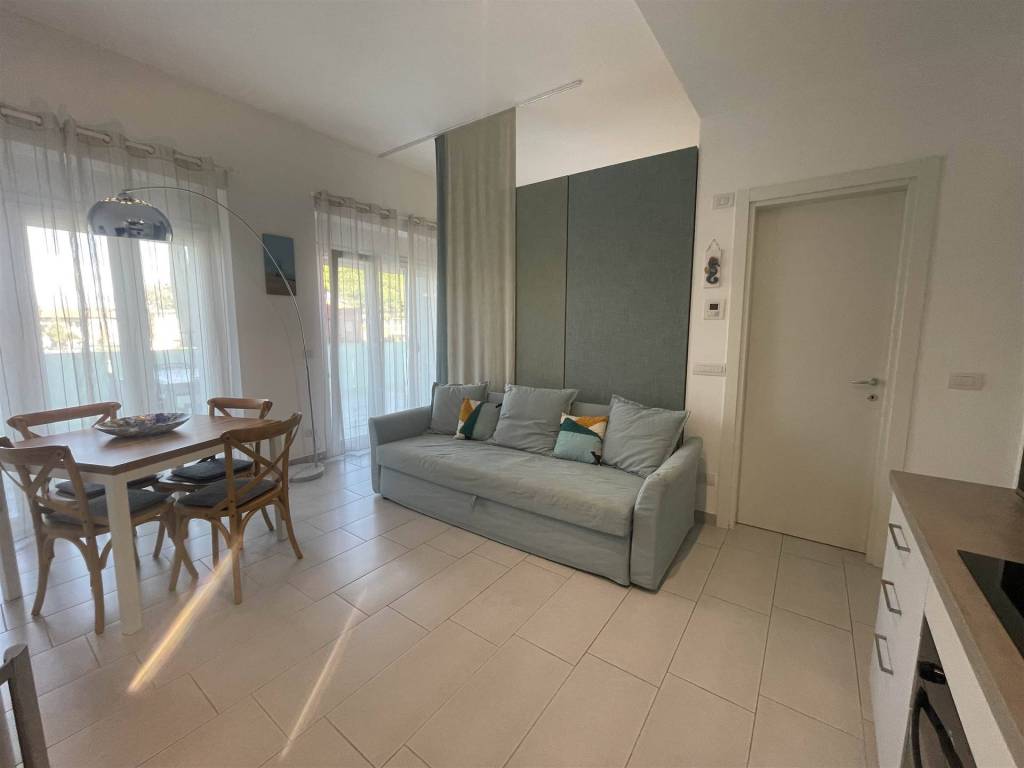 Appartamento a Pisa in Viale del Tirreno - Foto 4