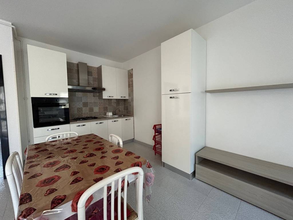 Appartamento a Tortoreto in Via Giuseppe Parini - Foto 4