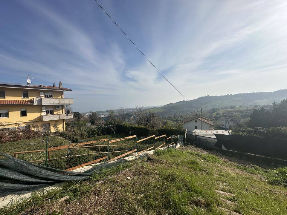 Appartamento a Colonnella in Via Giovanni Falcone 16 - Foto 2