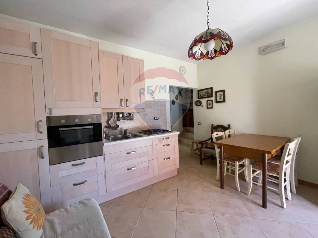 Casa indipendente a Scapoli in Via Cannine - Foto 2