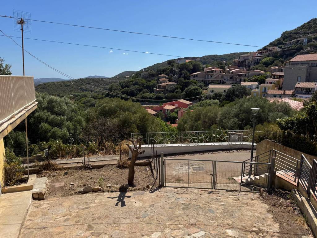 Appartamento a Santa teresa gallura in VIA ENRICO COSTA SAN PASQUALE - Foto 2