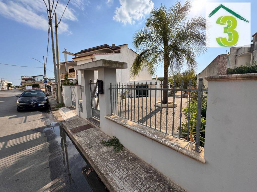 Casa indipendente a Miggiano in Via Specchia - Foto 2
