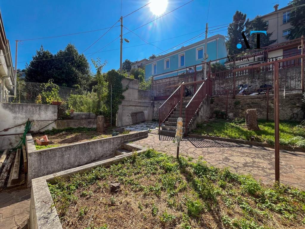 Villa a Trieste in Via Bruno Zelik, 10 - Foto 5