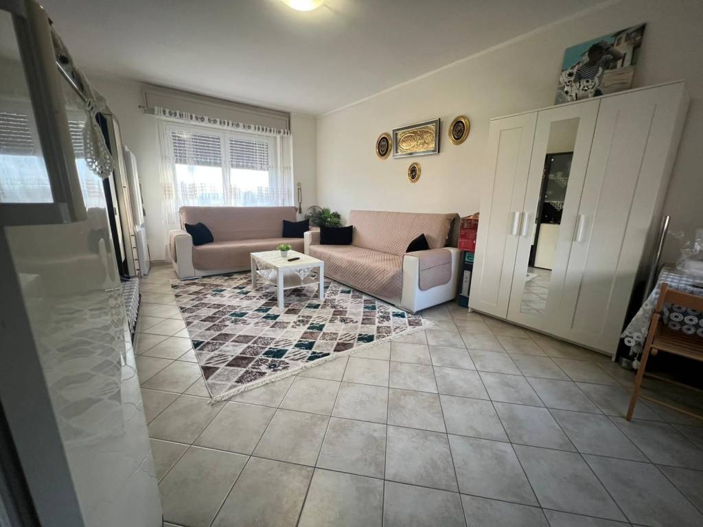 Appartamento a Borghetto lodigiano in VIA LAGO - Foto 4