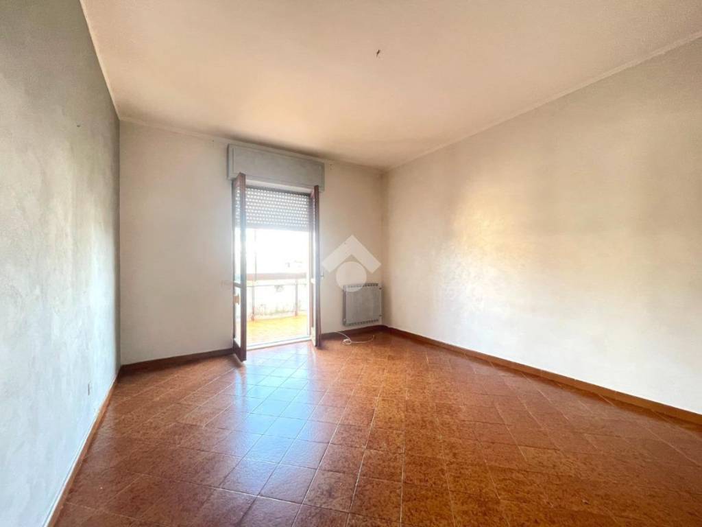 Appartamento a Trani in Via Avvocato Enrico de Nicola, 11 - Foto 2