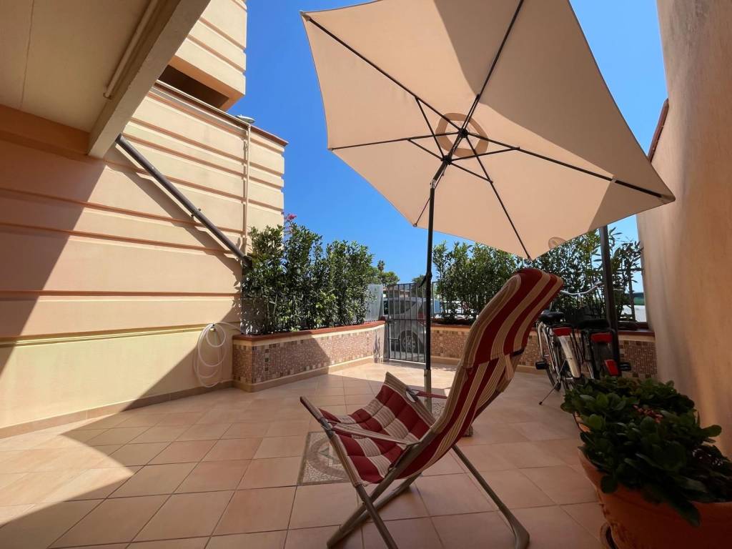 Appartamento a Martinsicuro in Via E. Berlinguer - Foto 2