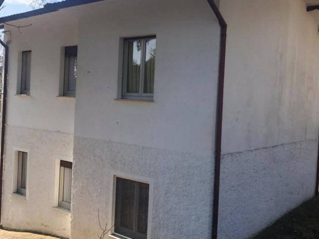 Appartamento a Langhirano in Via Giovan Battista Bodoni - Foto 2