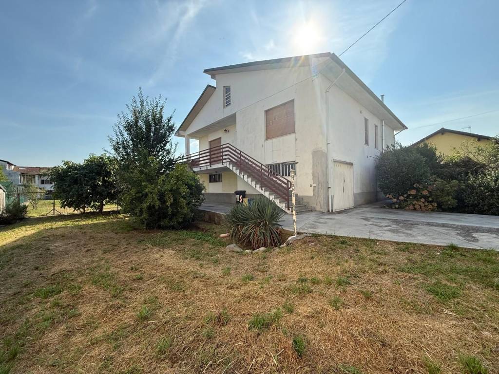 Villa a Volpiano in Via Ciriè 57 - Foto 2