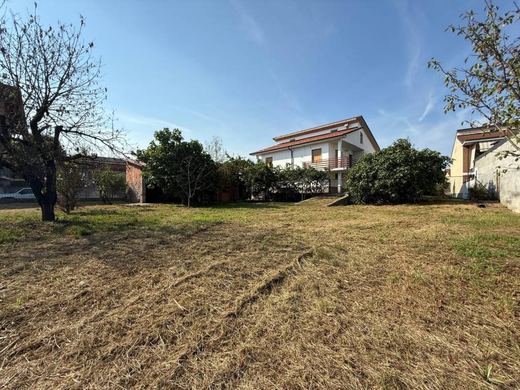 Villa a Volpiano in Via Ciriè 57 - Foto 3