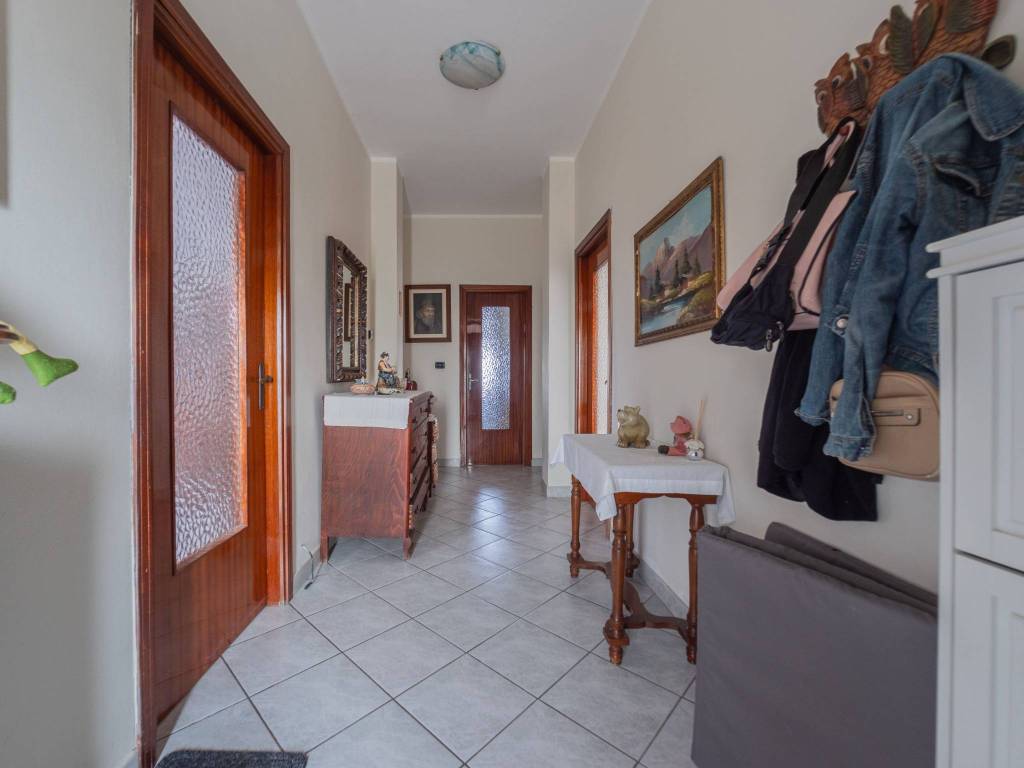 Villa a Mongardino in Via Serra d'Asti, 29 - Foto 2