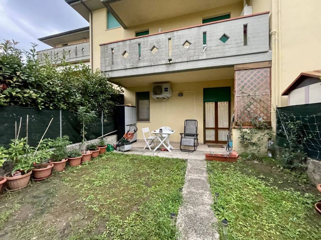 Appartamento a Altopascio in via catalani 5 altopascio - Foto 2