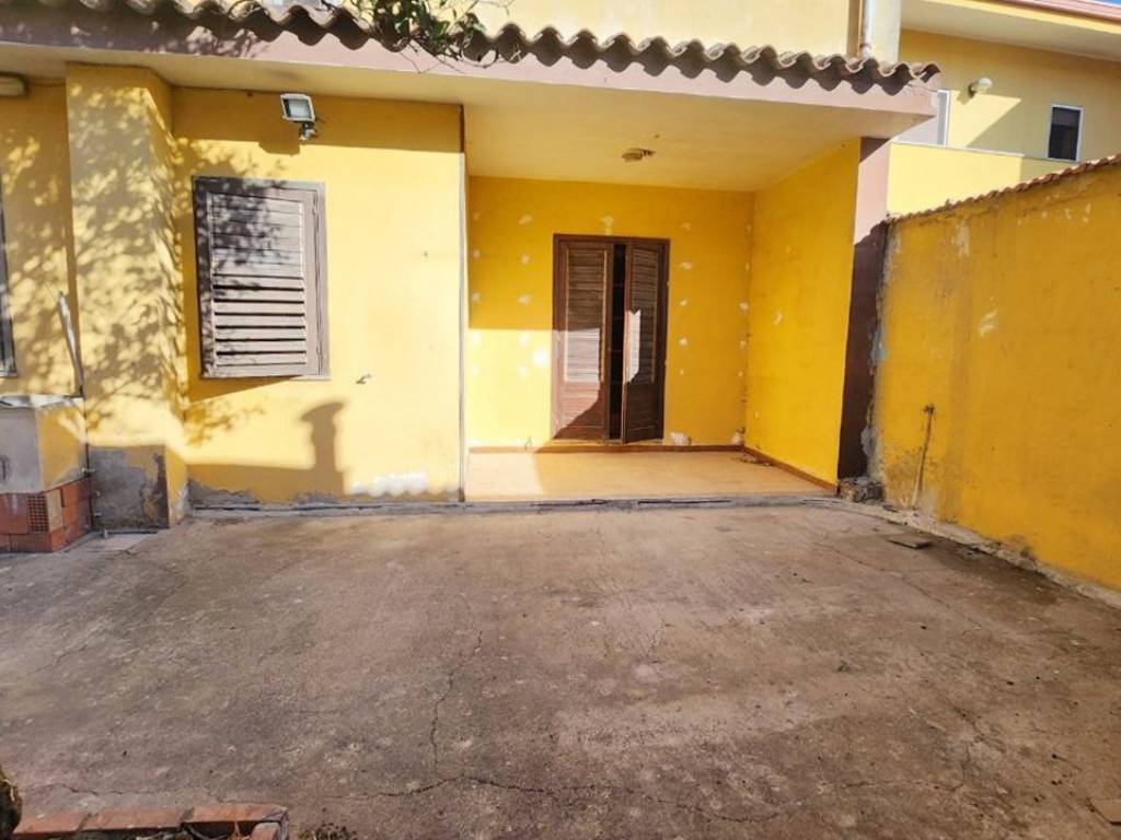 Casa indipendente a Assemini in Via Parini - Foto 3