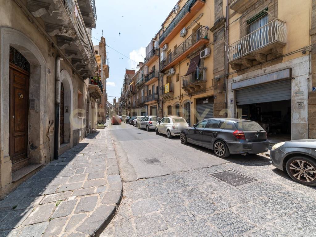Immobile a Caltagirone in Via San Pietro, 38 - Foto 2