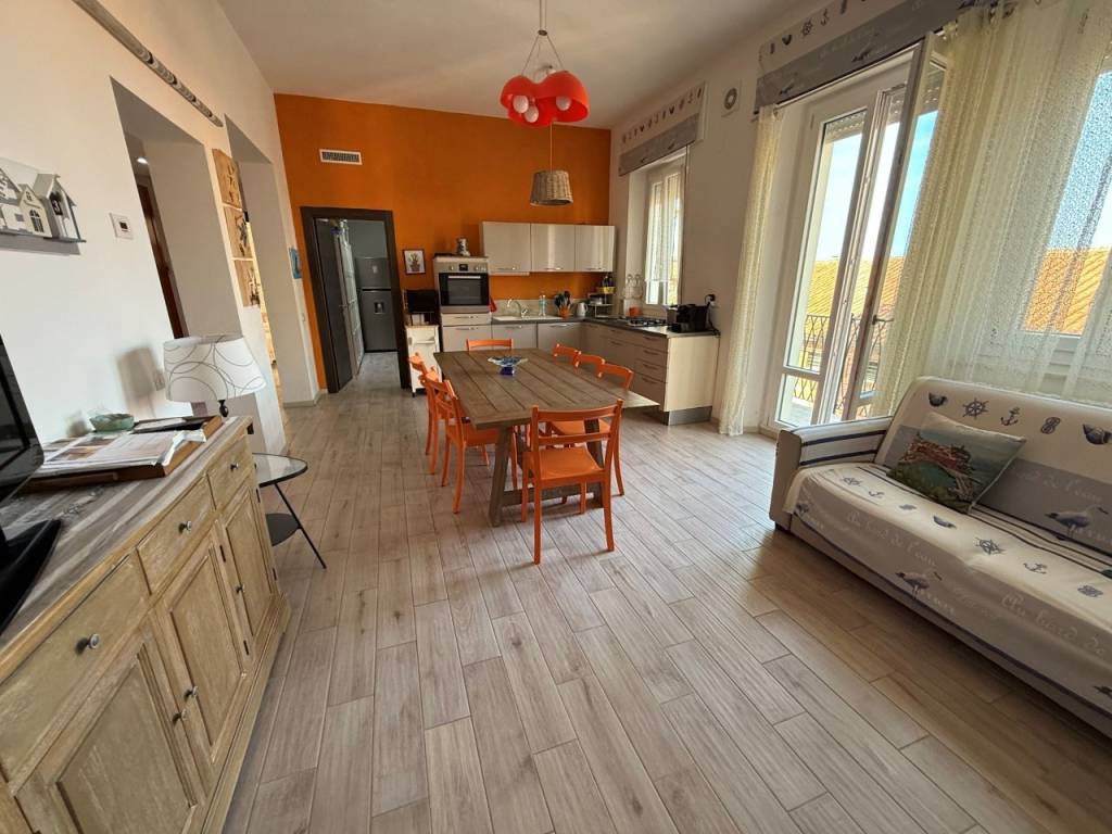Appartamento a Civitanova marche in Via Pola, 108 - Foto 3