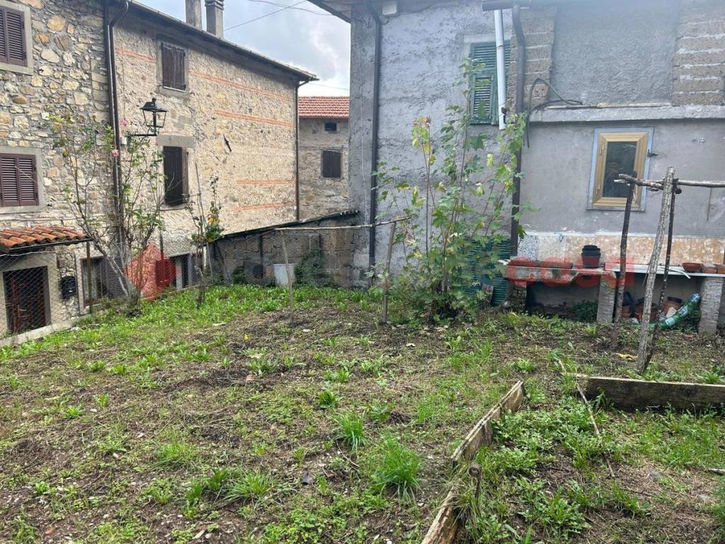 Villa a Piazza al serchio in San Leonardo, 58 - Foto 3