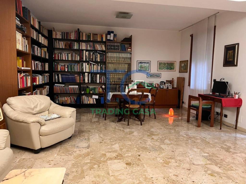 Appartamento a Piacenza in Via IV Novembre - Foto 3