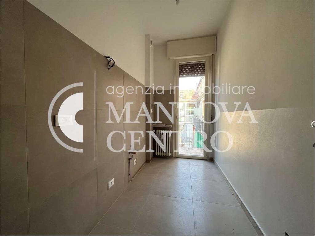 Appartamento a Mantova in viale repubblica - Foto 5