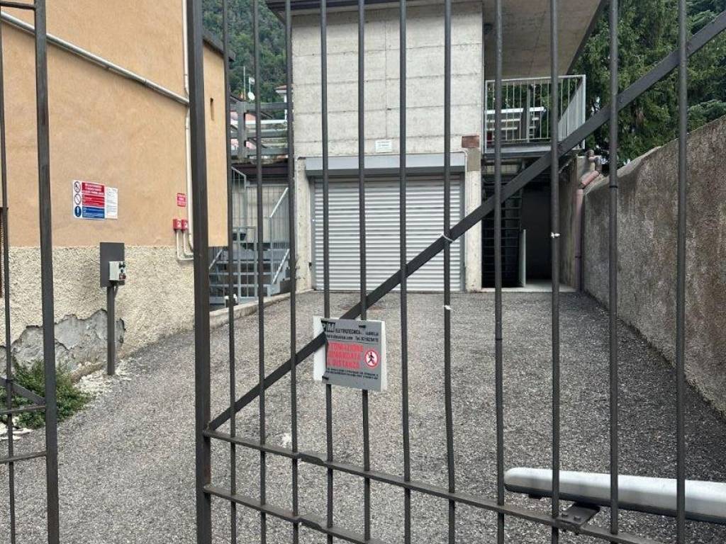 Box / garage a Como in Via Santo Garovaglio - Foto 2