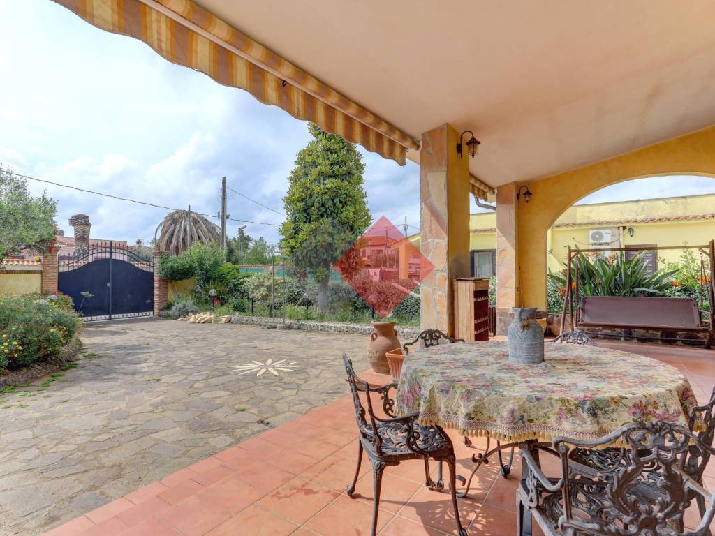 Villa a Cisterna di latina in Via Milano, 25 - Foto 4