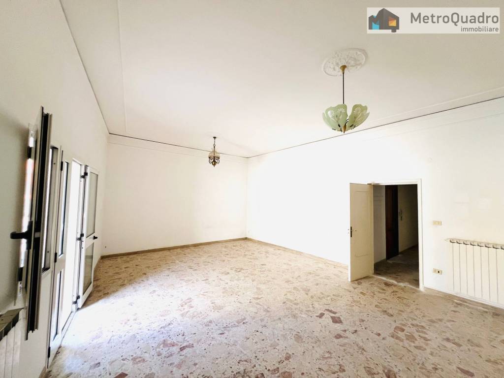 Appartamento a Pulsano in Via Arno, 9 - Foto 2